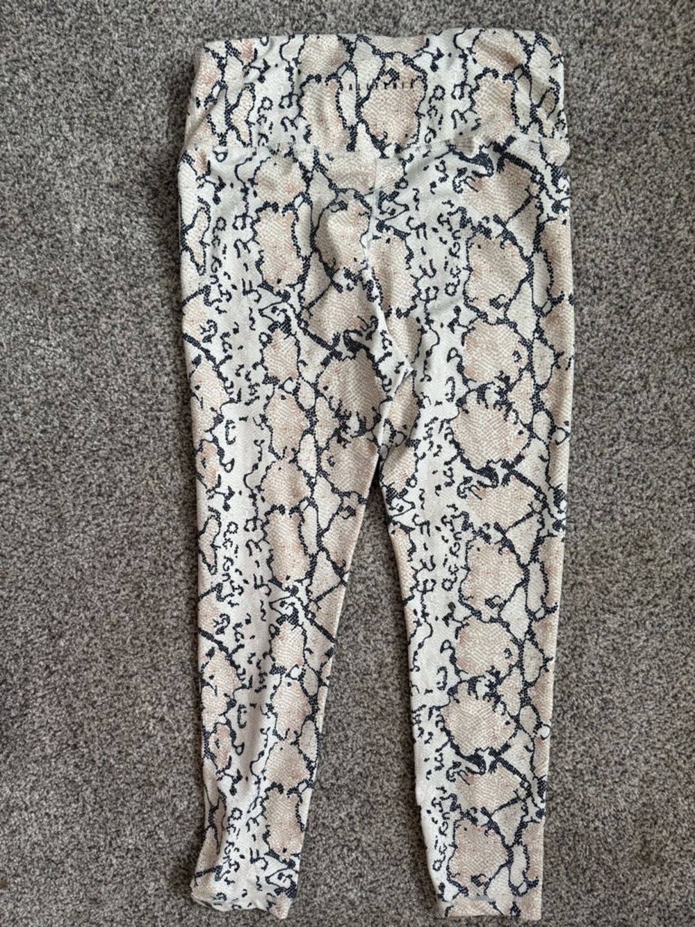 Allfenix Women's Neutral Snake Print Leggings - Beige & Black - Picture 4 of 5